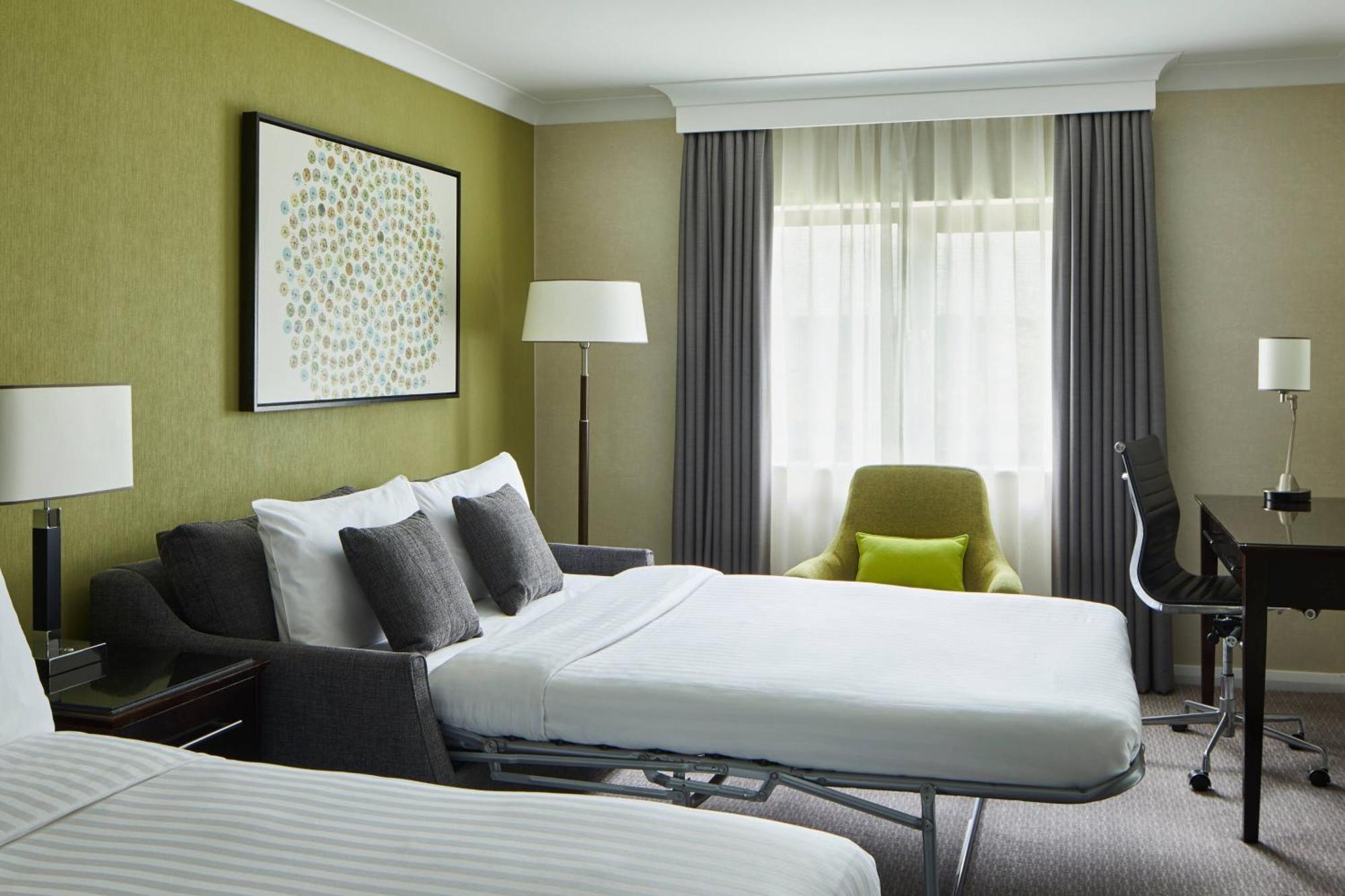 Delta Hotels By Marriott Manchester Airport Hale  Eksteriør bilde
