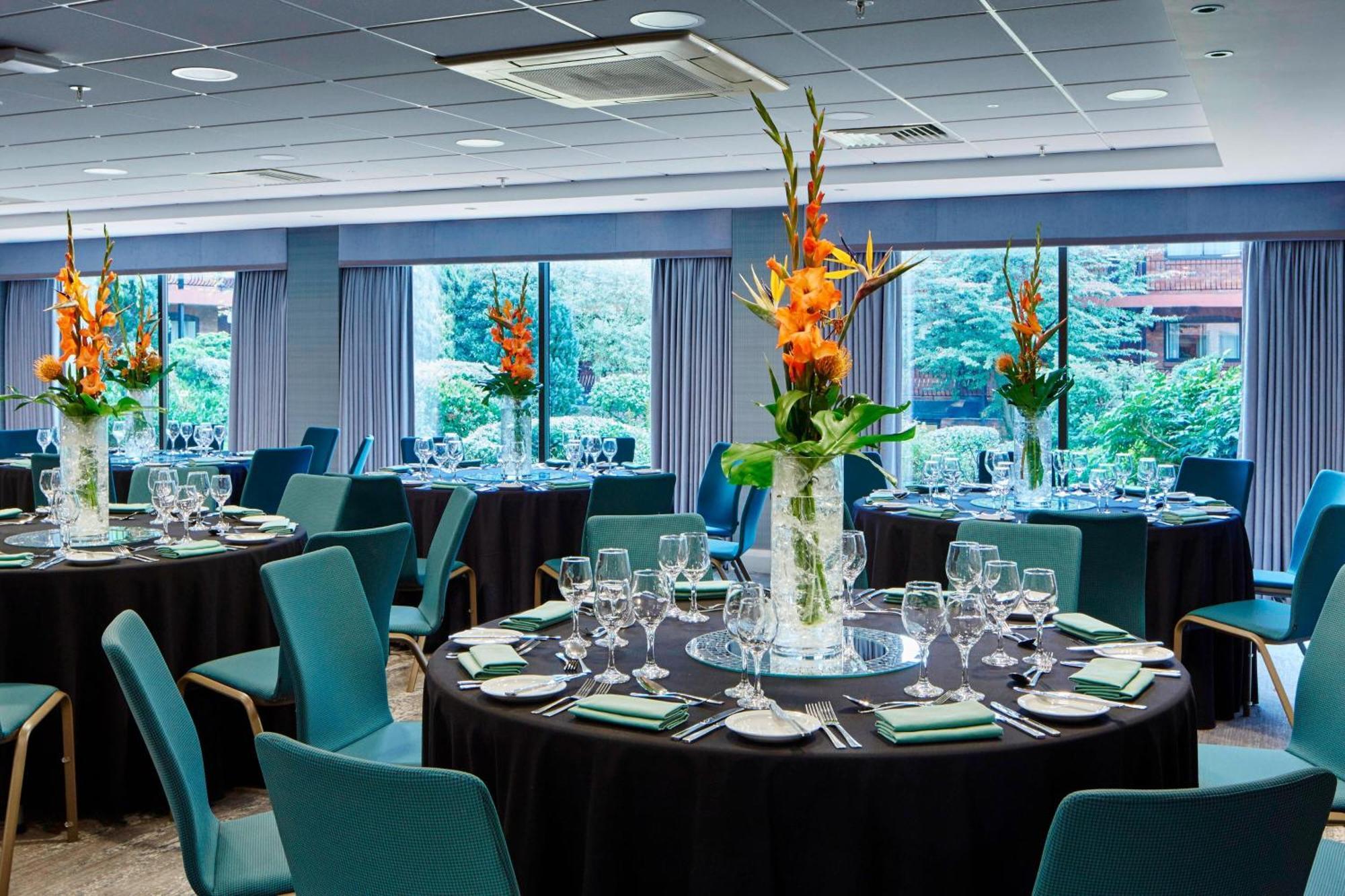 Delta Hotels By Marriott Manchester Airport Hale  Eksteriør bilde