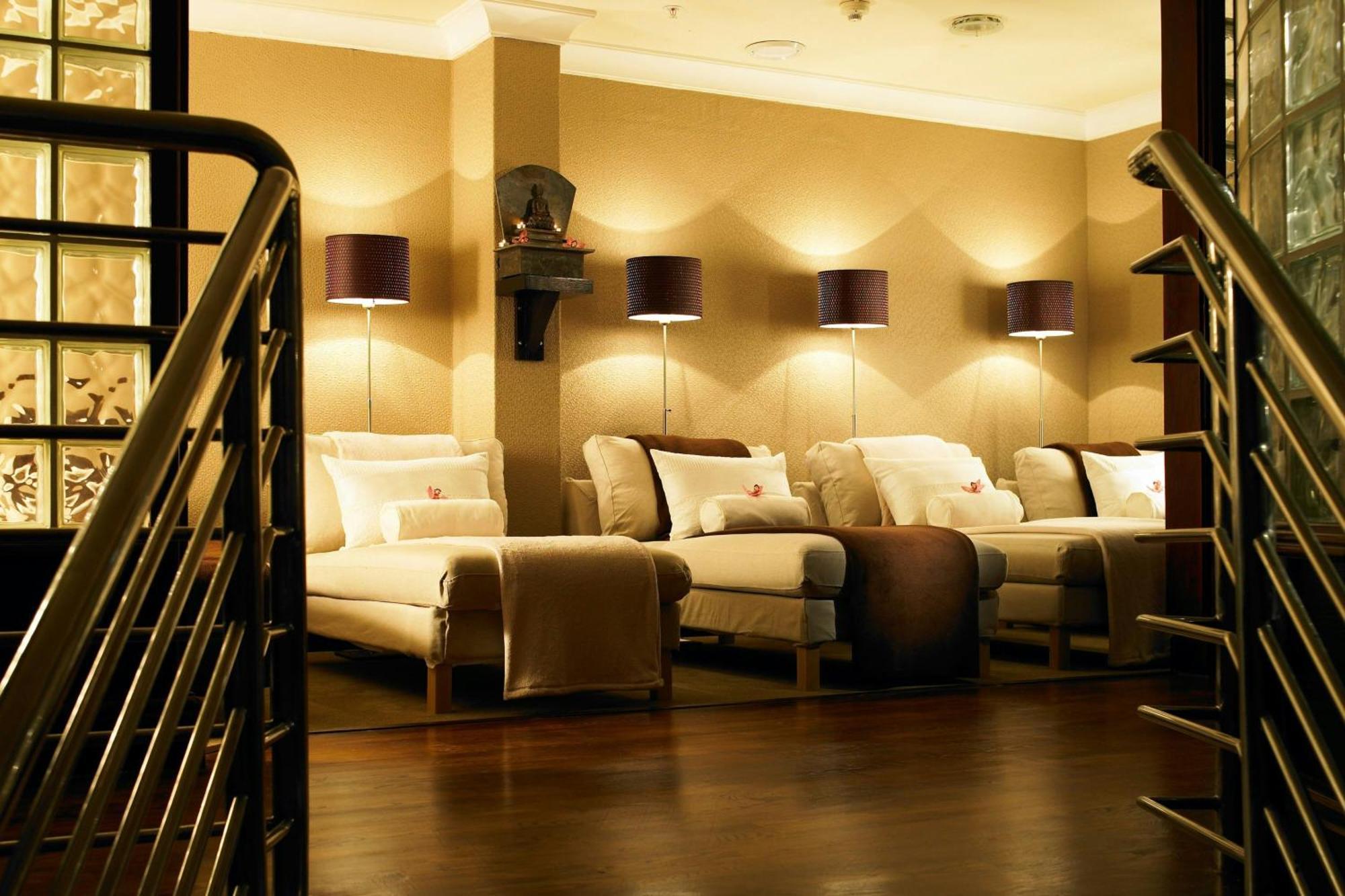 Delta Hotels By Marriott Manchester Airport Hale  Eksteriør bilde