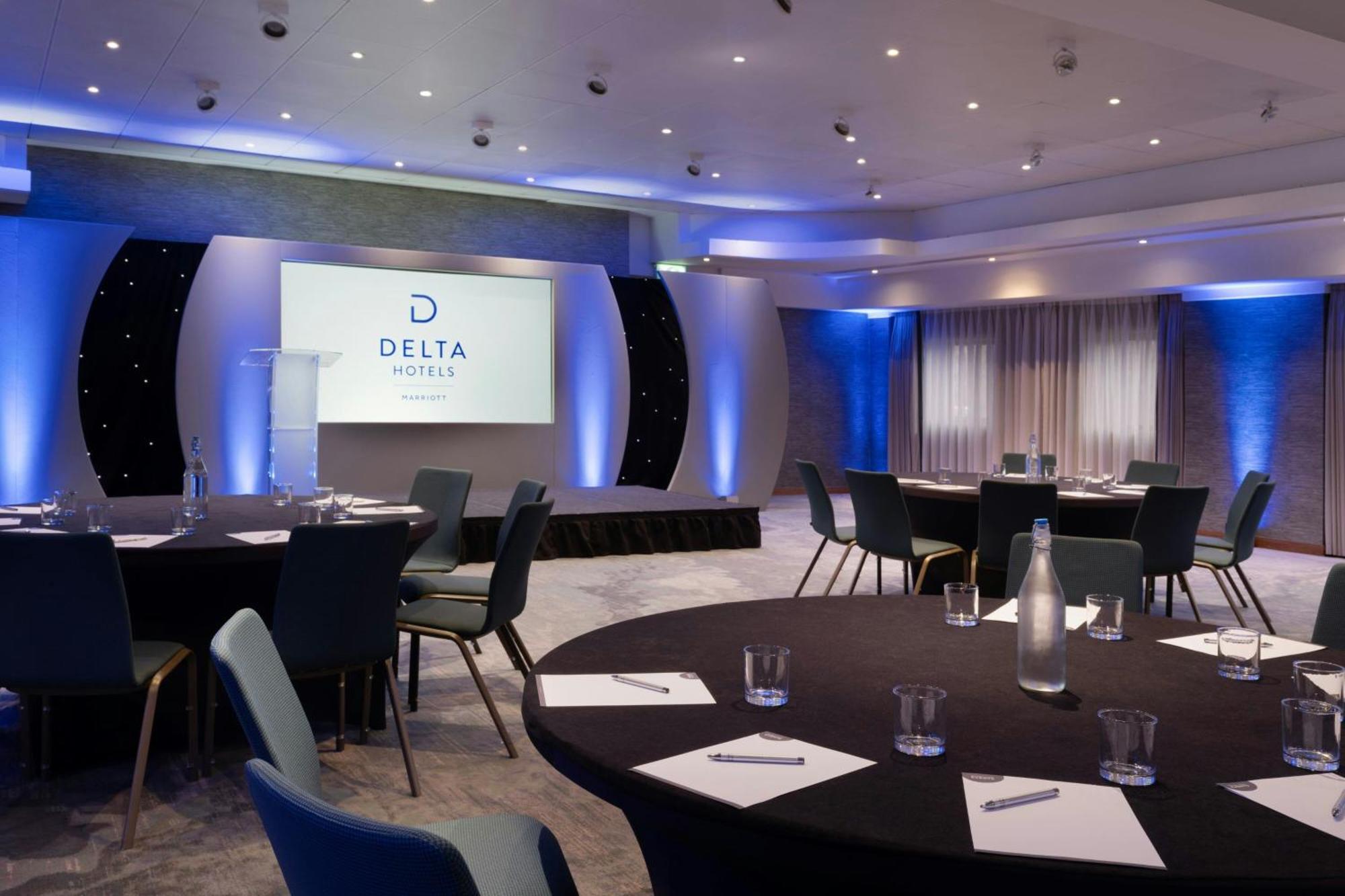 Delta Hotels By Marriott Manchester Airport Hale  Eksteriør bilde
