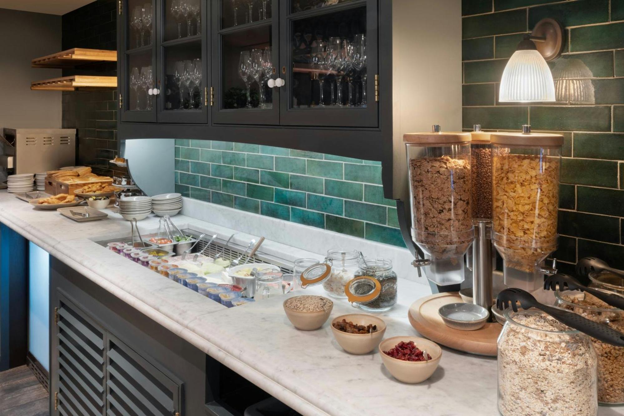 Delta Hotels By Marriott Manchester Airport Hale  Eksteriør bilde