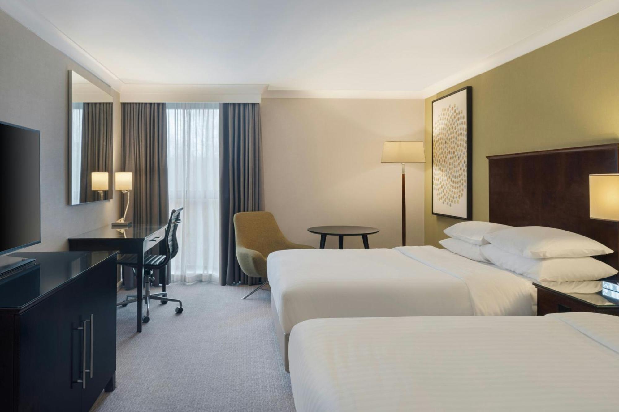 Delta Hotels By Marriott Manchester Airport Hale  Eksteriør bilde